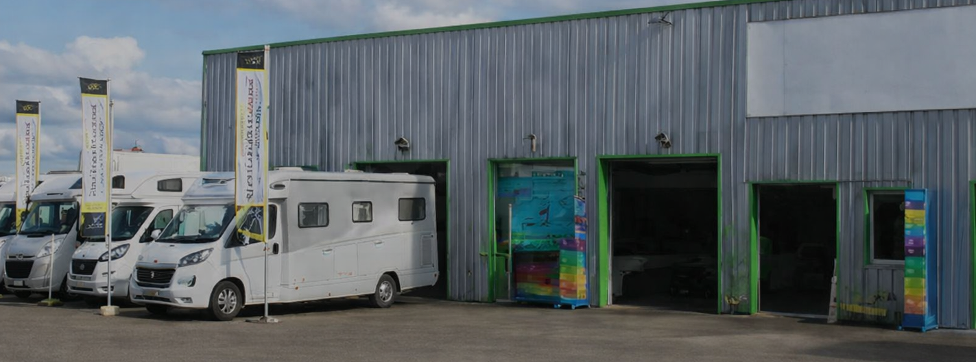 LECAMPINGCARISTE